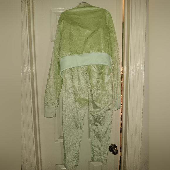 RARE! Velvet Mint Adidas Tracksuit - Picture 4 of 15